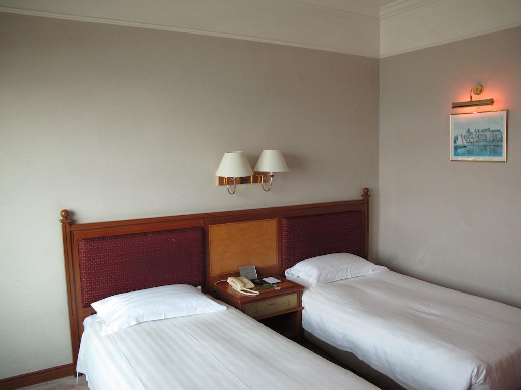 Pousada Marina Infante Macao Extérieur photo